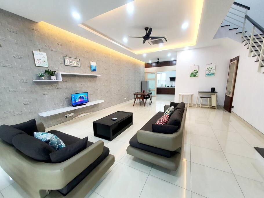 Modern Stylish 2Storey House 8Pax@Alma Near Jusco Villa Bukit Mertajam Exterior photo